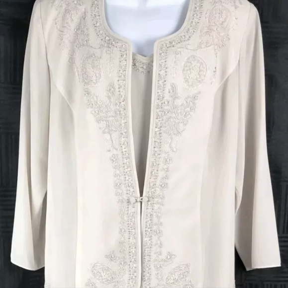 R & M Richards Dress & jacket 10 Beige Beaded VNeck Long Lined Mother Of Bride - Picture 2 of 14